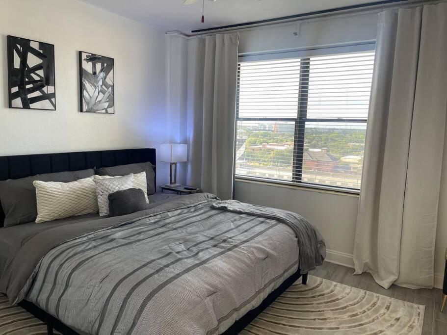 ג'קסונוויל Luxury Skyrise Condo Downtown Jax מראה חיצוני תמונה